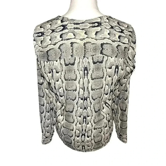 Express Women’s Small Snakeskin Pattern Button Front V-Neck Blouse - Picture 3 of 4